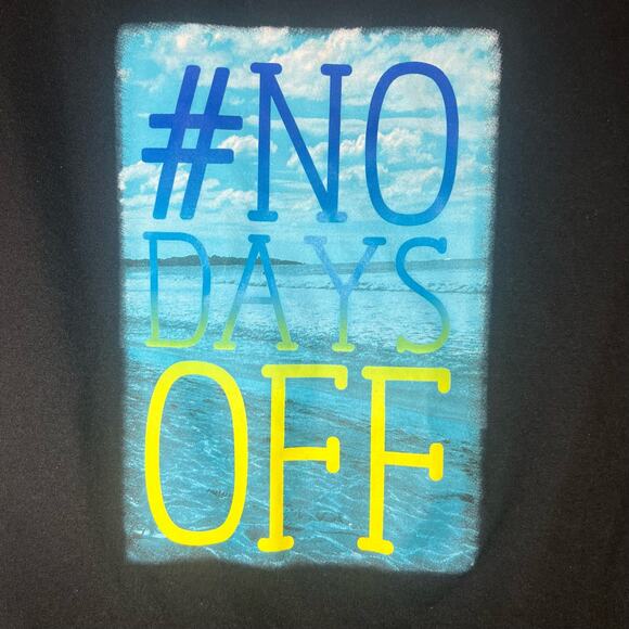 Black “No Days Off” Graphic Short Sleeve Workout T-Shirt Size Large - Picture 2 of 6